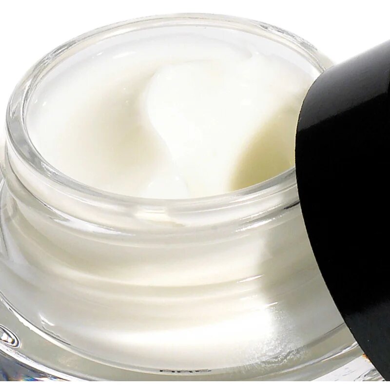 Bobbi Brown Hydrating Eye Cream hidratáló és tápláló szemkrém minden bőrtípusra 15 g