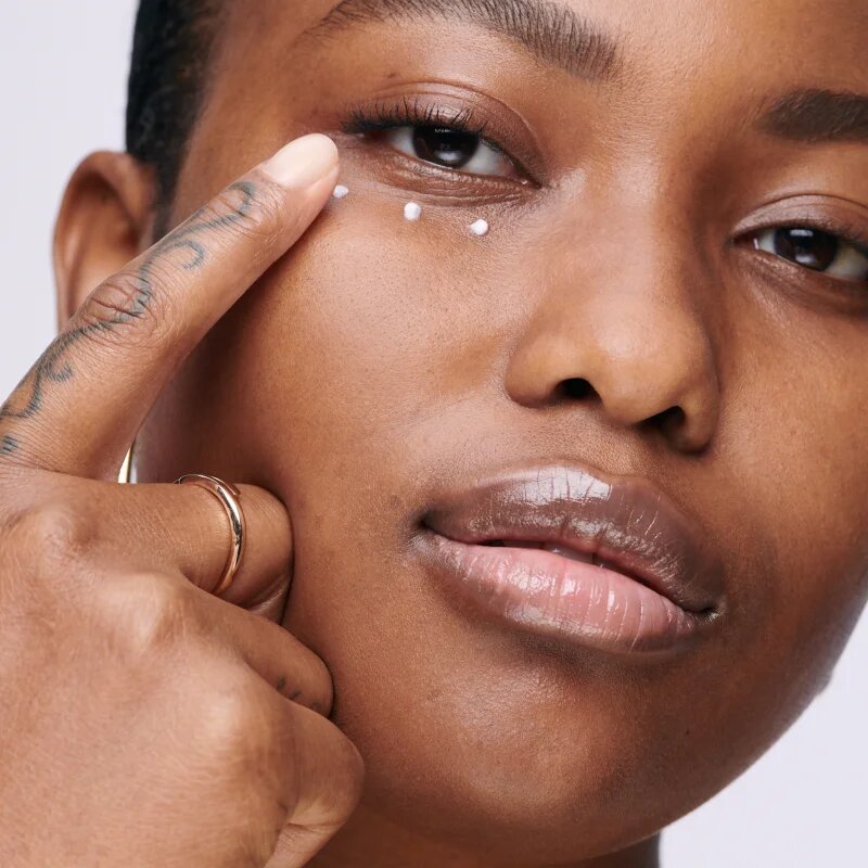 Bobbi Brown Hydrating Eye Cream hidratáló és tápláló szemkrém minden bőrtípusra 15 g