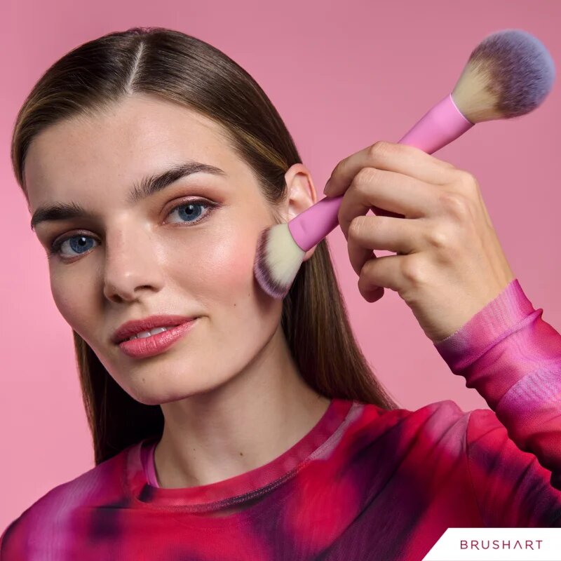 BrushArt Double Duty Blush & Powder brush arcpirosító- és púderecset kétoldalas 1 db