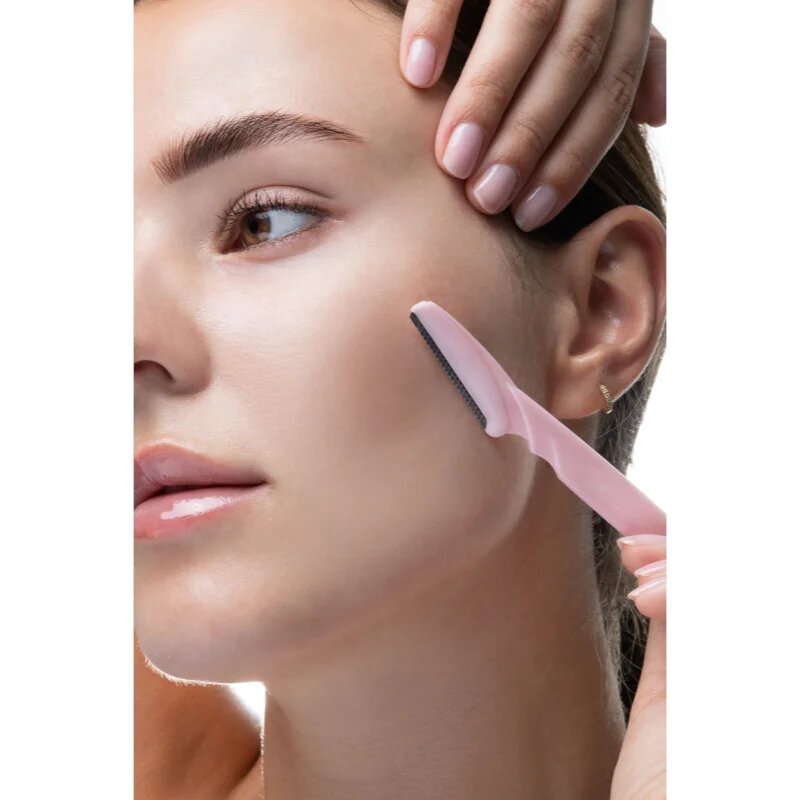 Brushworks Angled Dermaplaners borotva az arcra