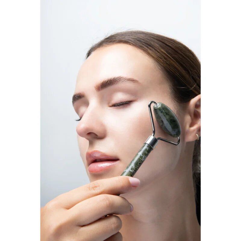 Brushworks HD Jade Roller masszázs henger az arcra és a szemekre 1 db