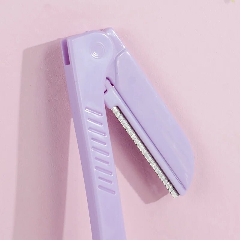 Brushworks Precision Eyebrow Razor Pastel borotva szemöldökre