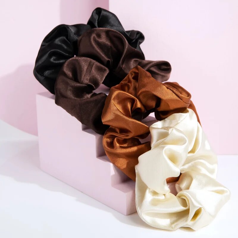 Brushworks Satin Scrunchies Natural hajgumik