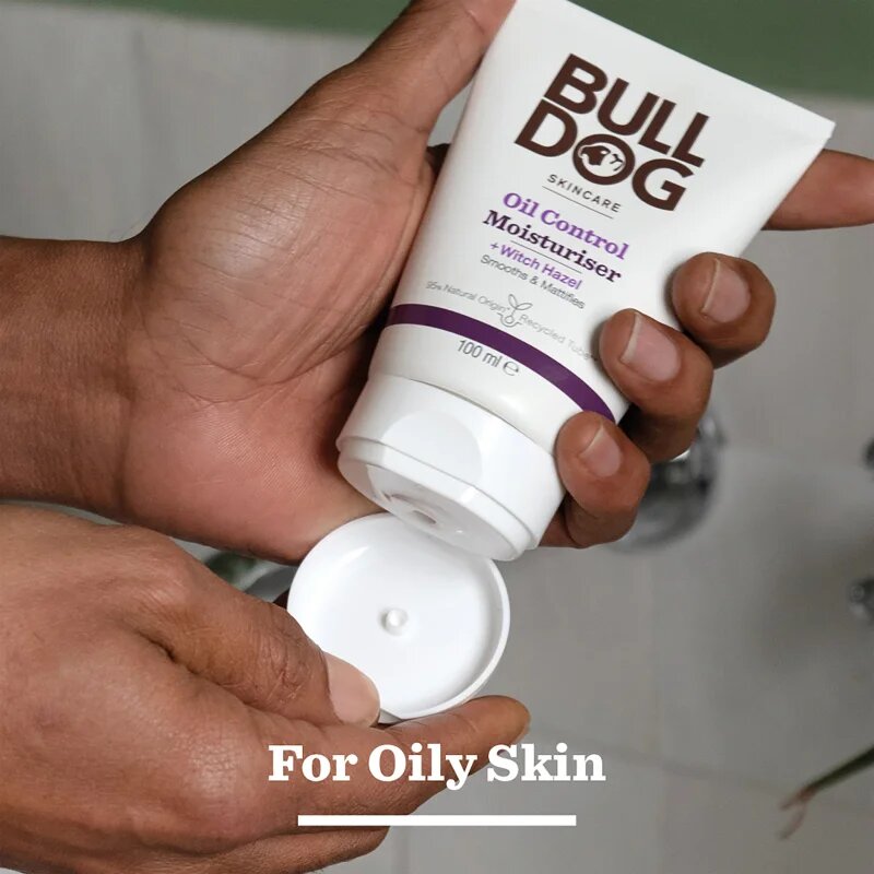 Bulldog Oil Control Moisturizer hidratáló krém zsíros bőrre 100 ml