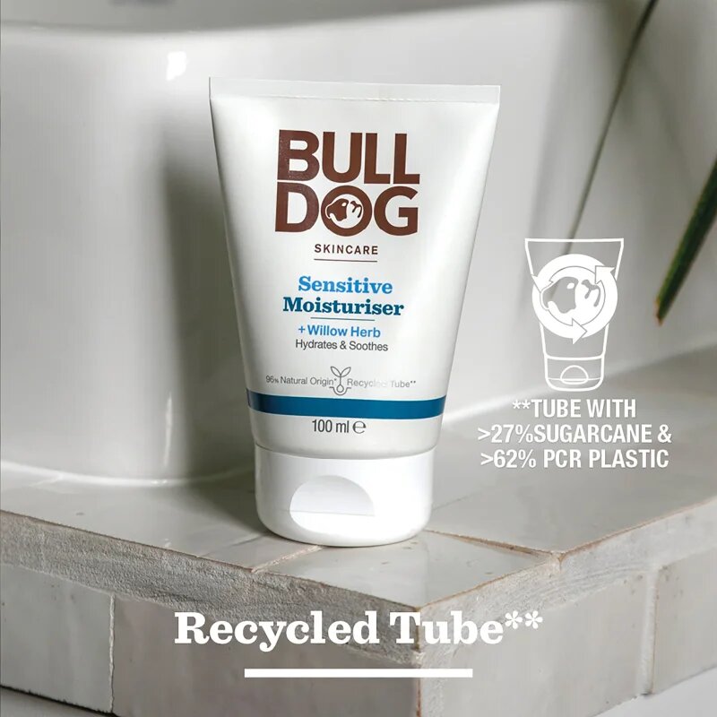 Bulldog Sensitive Moisturizer hidratáló krém az arcra 100 ml