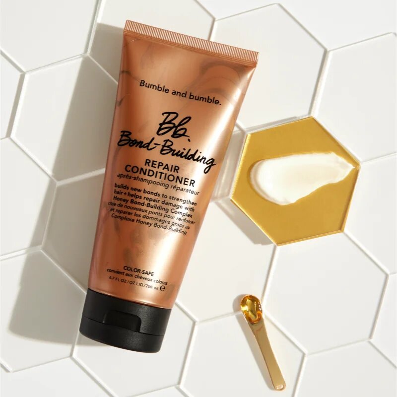 Bumble and Bumble Bb.Bond-Building Repair Conditioner megújító kondicionáló mindennapi használatra 200 ml