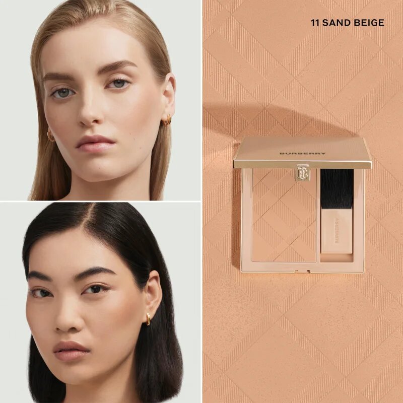 Burberry Beyond Wear Outdoor Blush púderes arcpír árnyalat 11 Sand Beige 9 g