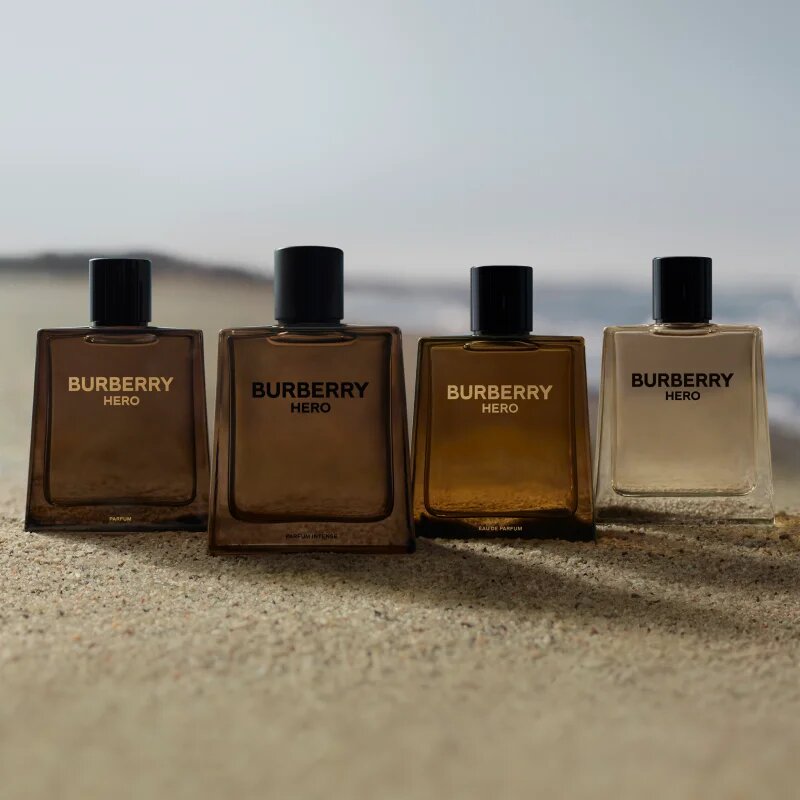 Burberry Hero Parfum Intense parfüm uraknak Refill 200 ml