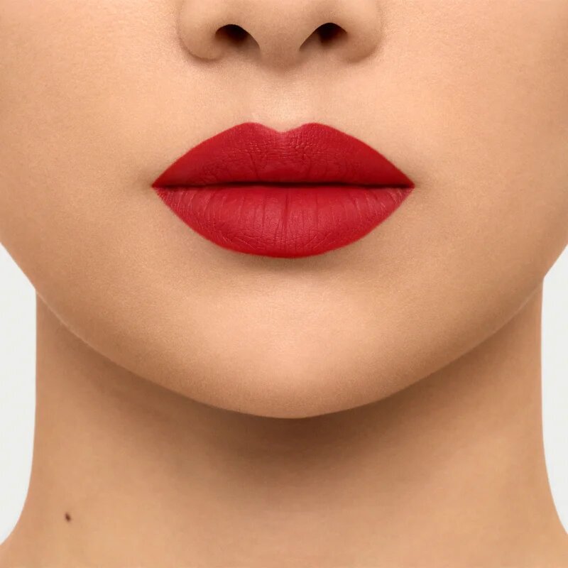 Burberry Kisses Liquid Matte mattító folyékony rúzs árnyalat The Red 106 6 ml