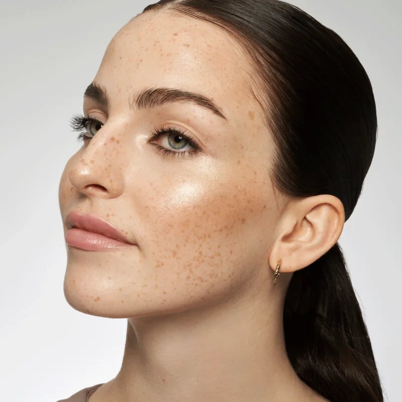 Catrice All Over Glow Tint multifunkcionális smink a szemre az ajkakra és az arcra árnyalat 010 · Beaming Diamond 15 ml