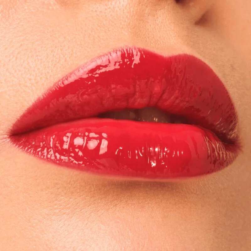 Catrice Colour Glaze Lip Tint Magasan pigmentált szájfény árnyalat 040 Tint Me Red 3 ml