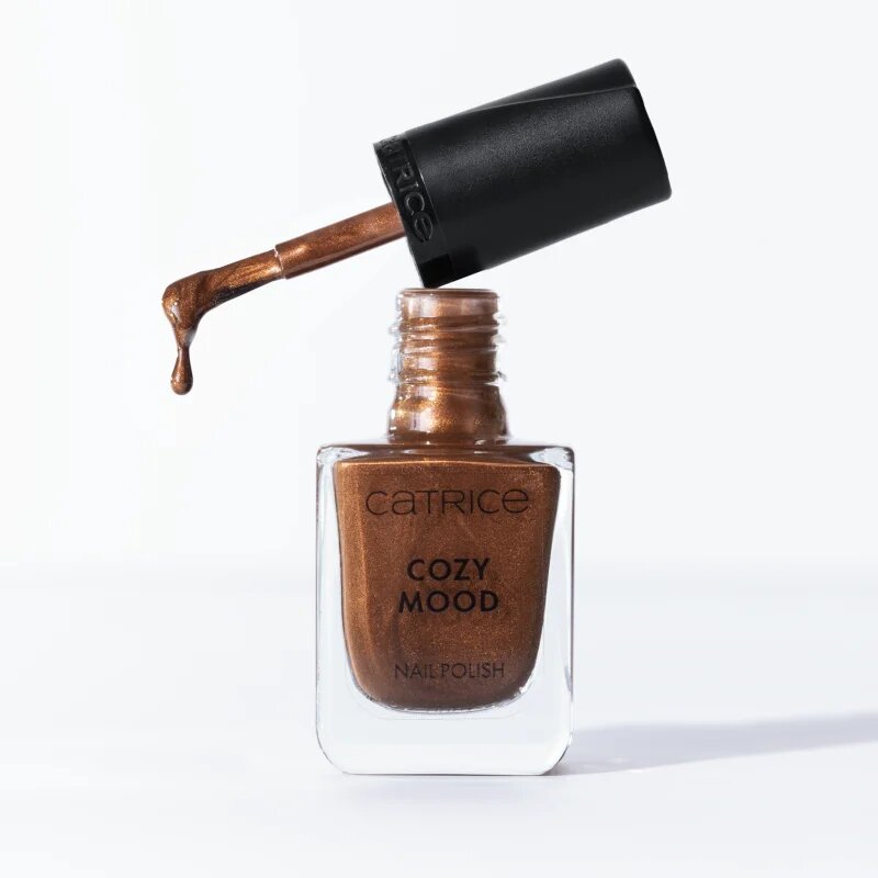 Catrice Cozy Mood körömlakk árnyalat 030 Chocaholic 10.5 ml