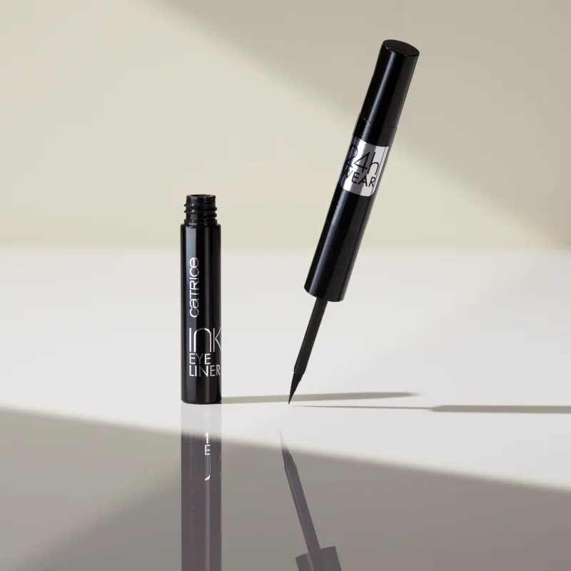 Catrice Ink Eyeliner szemhéjtus 24h árnyalat 010 Best in Black 17 ml