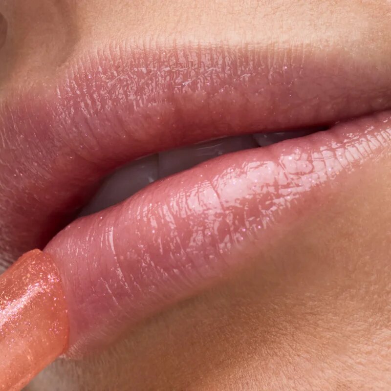 Catrice Jelly Spark Lip Balm tonizáló ajakbalzsam a csillogó fényért árnyalat 030 Glitter BAE 2.5 g