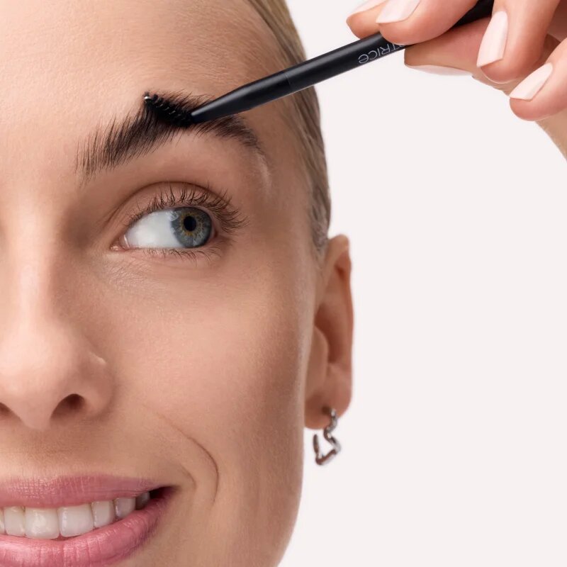 Catrice Lift & Laminate Brow Tool hajkefe szemöldökre 1 db