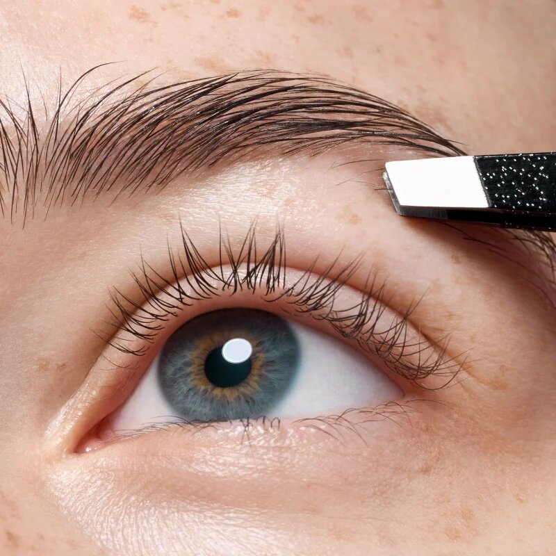 Catrice Magic Perfectors ferde végű szemöldökcsipesz 1 db
