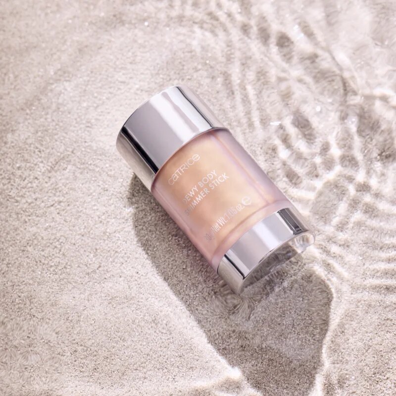 Catrice Seashell Stories highlighter arcra és testre árnyalat C01 Goldplay 30 g