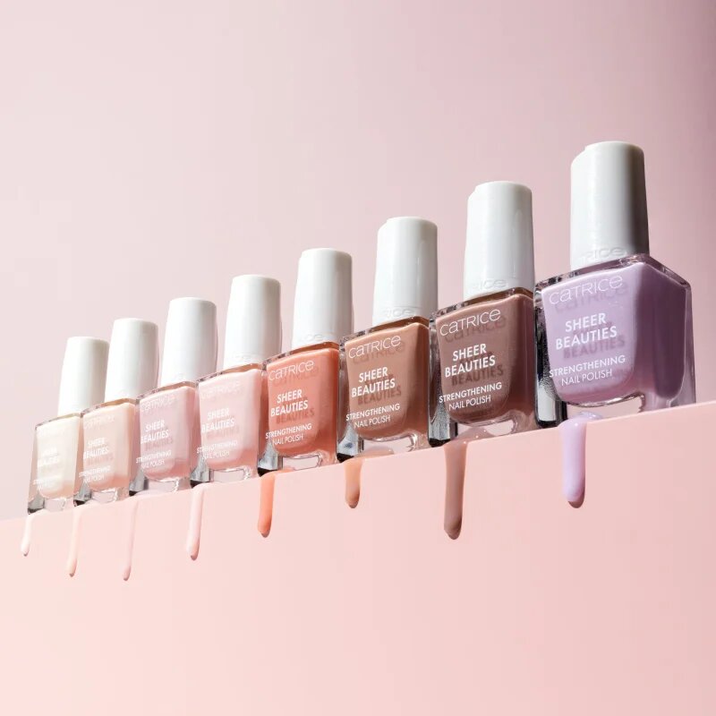Catrice Sheer Beauties Strengthening Nail Polish körömerősítő lakk árnyalat 010 Milky Not Guilty 10.5 ml