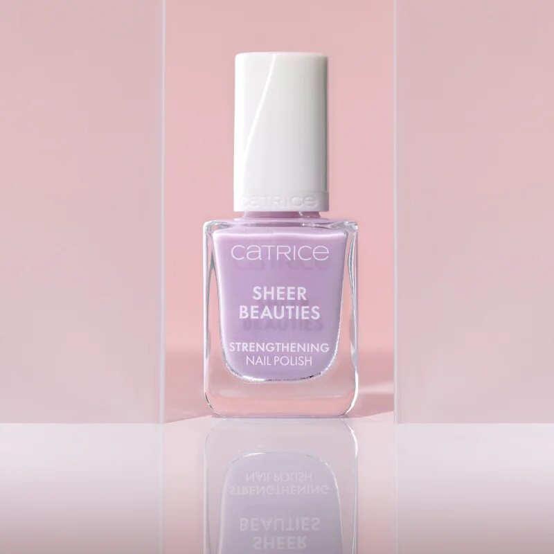 Catrice Sheer Beauties Strengthening Nail Polish körömerősítő lakk árnyalat 080 Lavender Whispers 10.5 ml