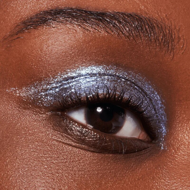Catrice Space Glam folyékony szemhéjfesték árnyalat 010 Milky Way 2 ml