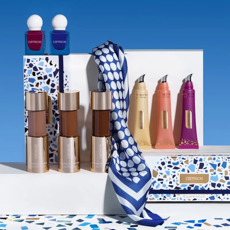 Catrice SUMMER OBSESSED körömlakk árnyalat C01 SEA-YOU-SOON 11 ml