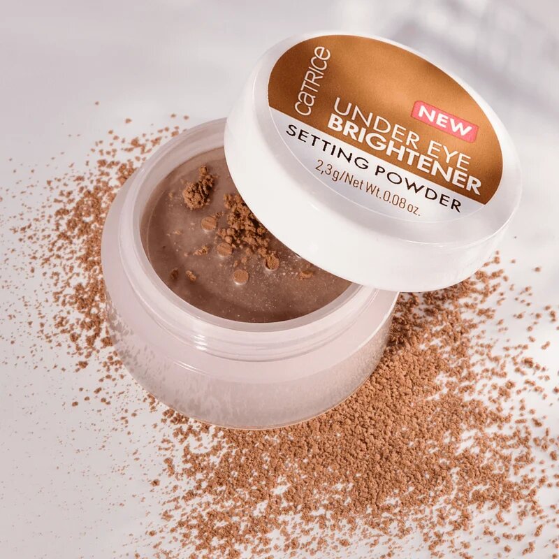Catrice Under Eye Brightener hosszan tartó fixáló púder hidratáló hatással árnyalat 030 Golden Toffee 2.3 g