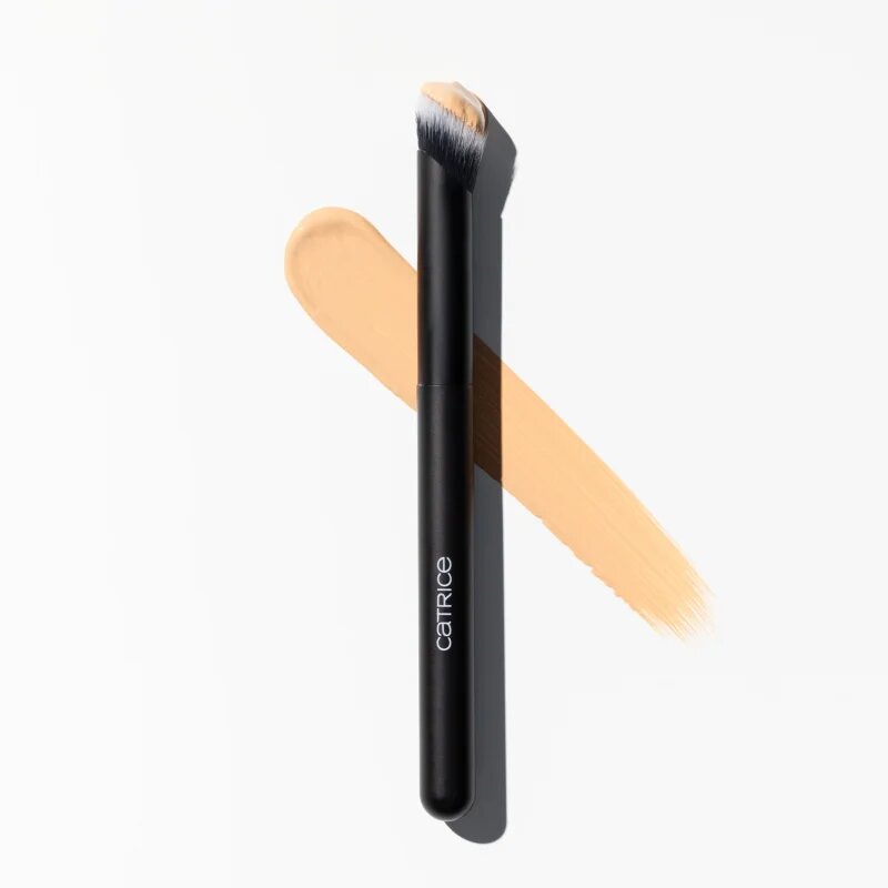 Catrice Under Eye Concealer Brush korrektor ecset 1 db