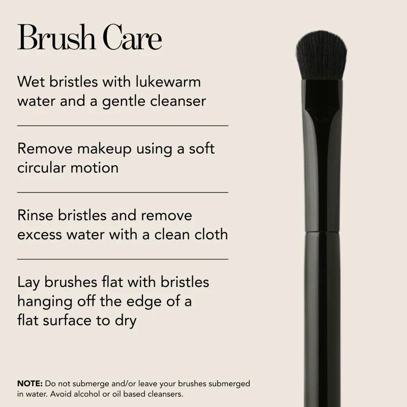 Chantecaille Blend and Conceal Brush korrektor ecset 1 db