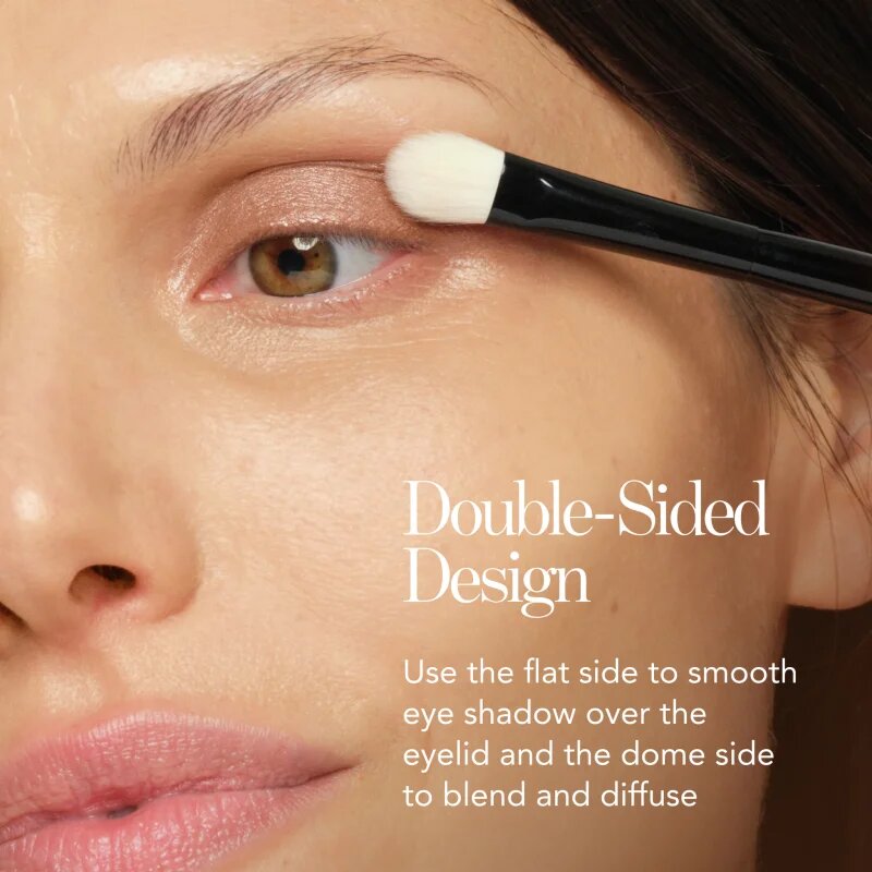 Chantecaille Shade and Sweep Eye Brush lapos szemhéjfesték ecset 1 db