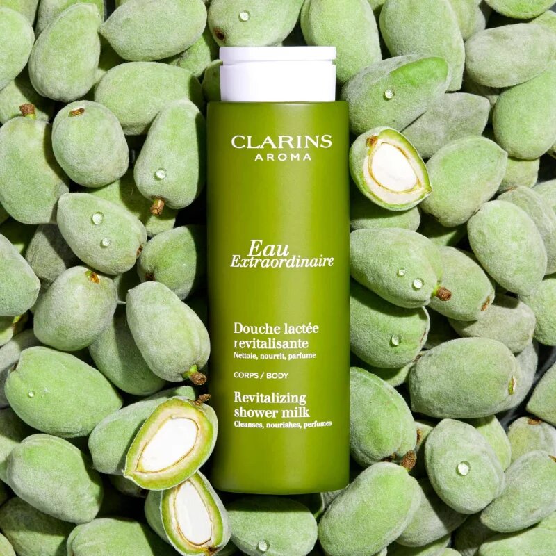 Clarins Eau Extraordinaire Revitalizing Shower Milk fürdőtej bőrszárazság ellen 200 ml