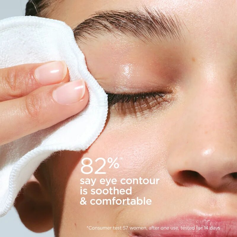 Clarins Gentle Eye Make-Up Remover szemhéjfesték eltávolító érzékeny szemre 125 ml
