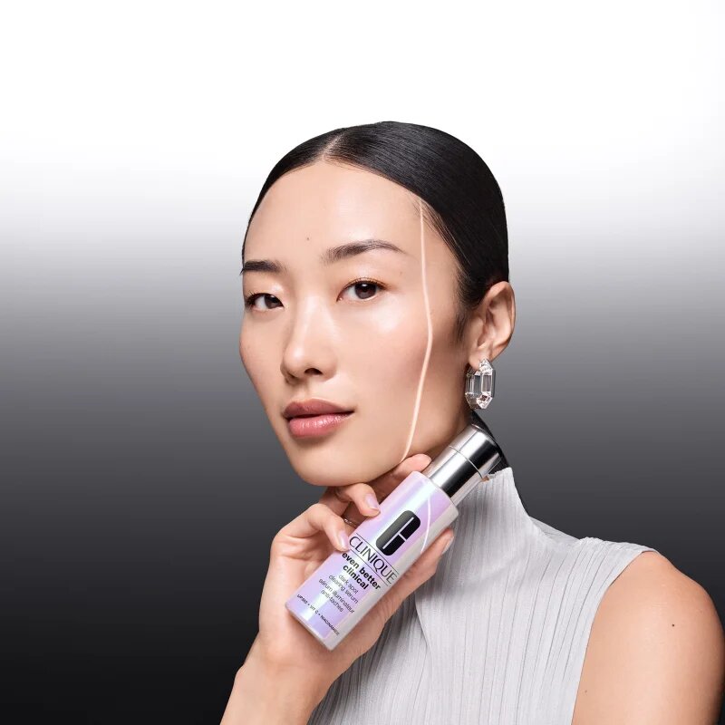 Clinique Even Better™ Dark Spot Clearing Serum bőr szérum a sötét foltok ellen 30 ml