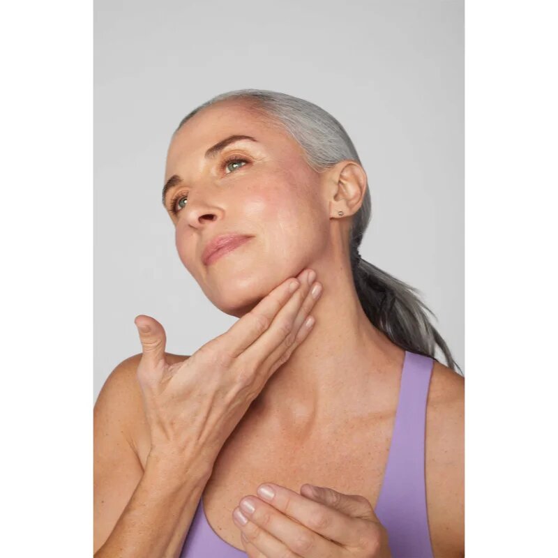 Clinique Smart Clinical™ Repair Lifting Face + Neck Cream fiatalító krém arcra és nyakra. 75 ml