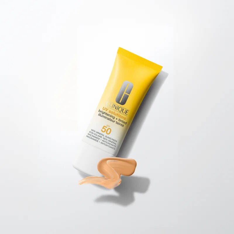 Clinique Sun UV Solutions Brightening Tinted Sunscream SPF50 bőrvilágosító tonizáló krém árnyalat Medium 40 ml