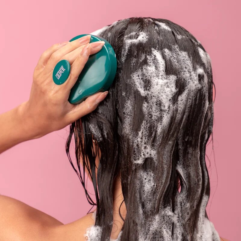 Coco & Eve Shampoo Brush hajkefe a hajra és a fejbőrre