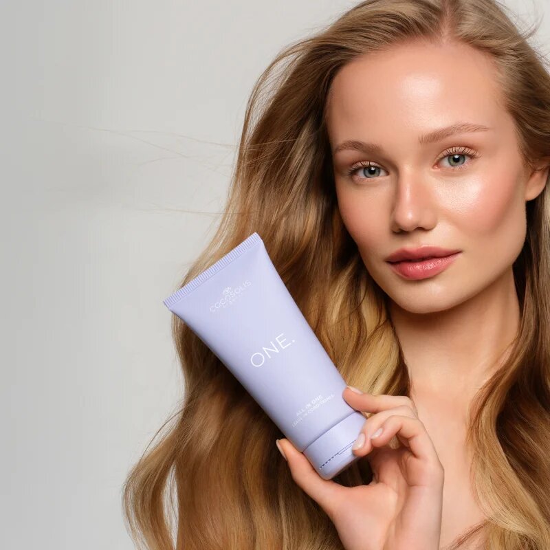 COCOSOLIS ONE. All In One Leave-in Conditioner öblítés nélküli kondicionáló hajra 150 ml