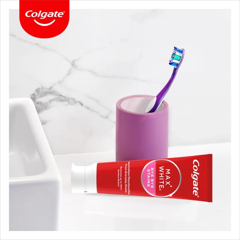 Colgate Max White Bye Bye Stains fogkrém 75 ml
