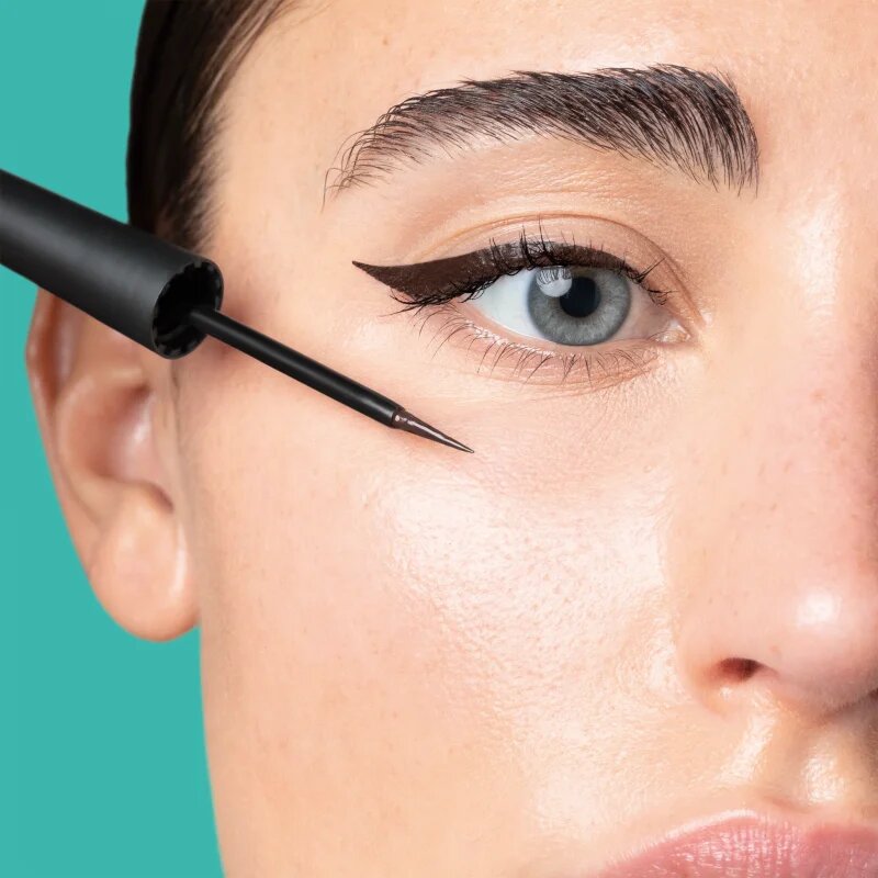 Collistar Impeccabile Eye Liner tartós vízálló szemhéjtus árnyalat Brown 2.5 ml