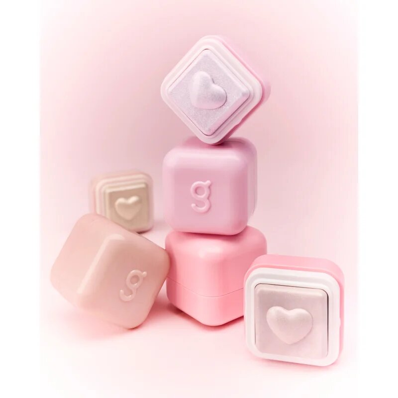 Colorgram Milk Bling Heartlighter highlighter a tökéletes küllemért árnyalat 01 Peach Heart 2.2 g