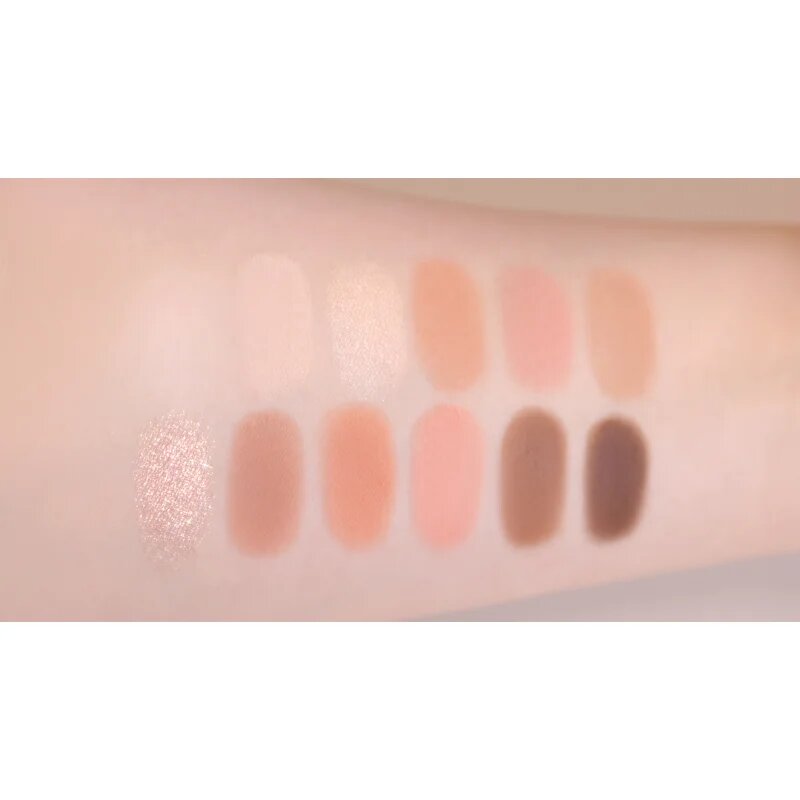 Colorgram Pin Point Eyeshadow Palette szemhéjfesték paletta a tökéletes küllemért árnyalat 01 Peach+Coral 9.9 g