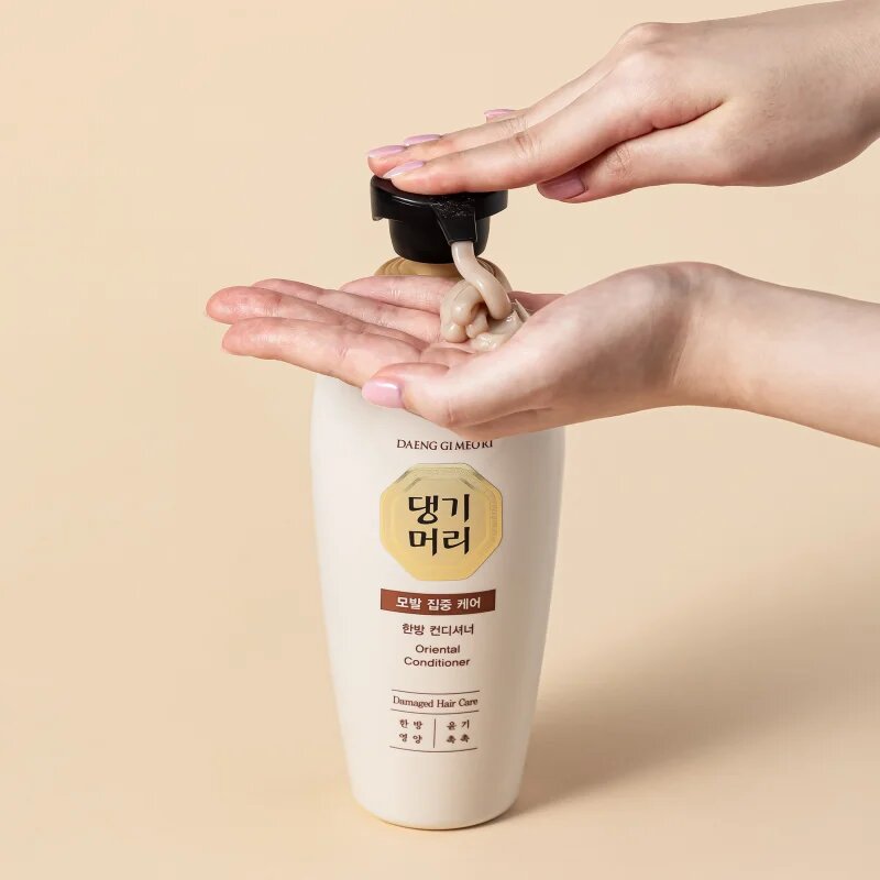 DAENG GI MEO RI Oriental Conditioner tápláló kondicionáló száraz károsult hajra 500 ml