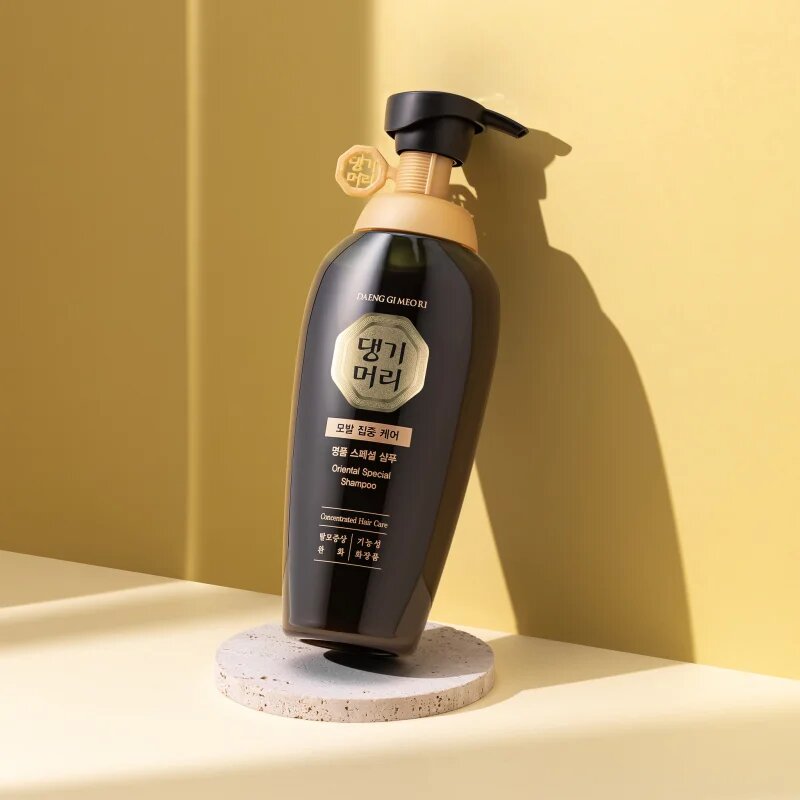 DAENG GI MEO RI Oriental Special Shampoo tápláló sampon hajhullás ellen 500 ml