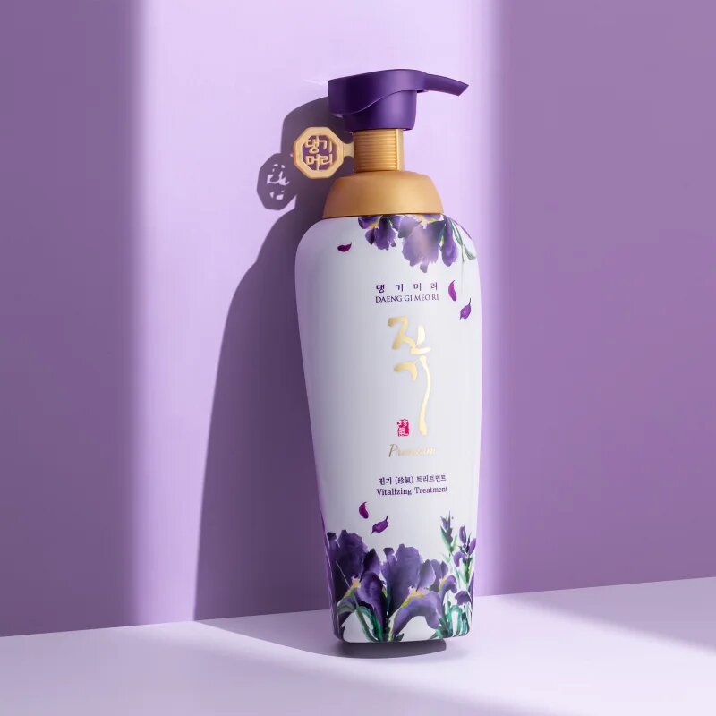 DAENG GI MEO RI Vitalizing Premium Treatment revitalizáló kondicionáló a fénylő és selymes hajért 500 ml