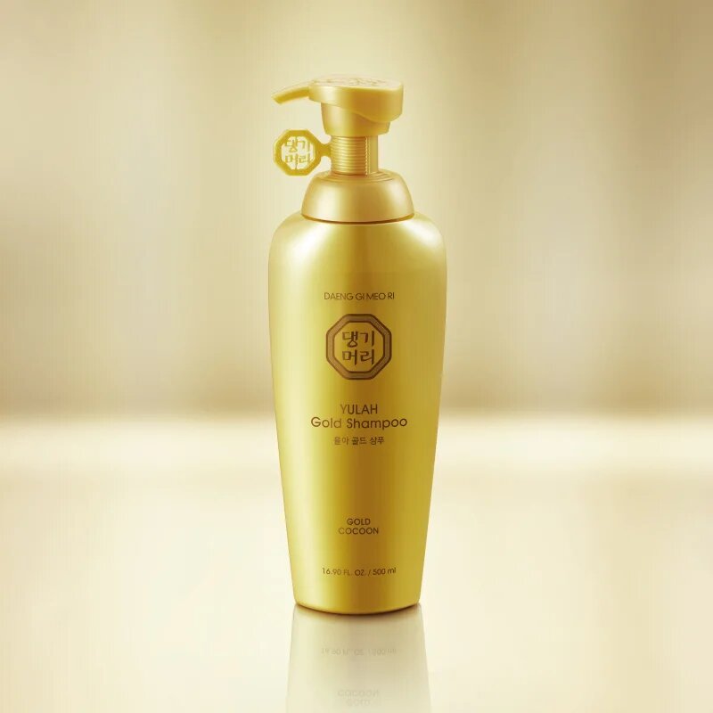 DAENG GI MEO RI Yula Gold Shampoo intenzív tápláló sampon az erős és fénylő hajért 500 ml