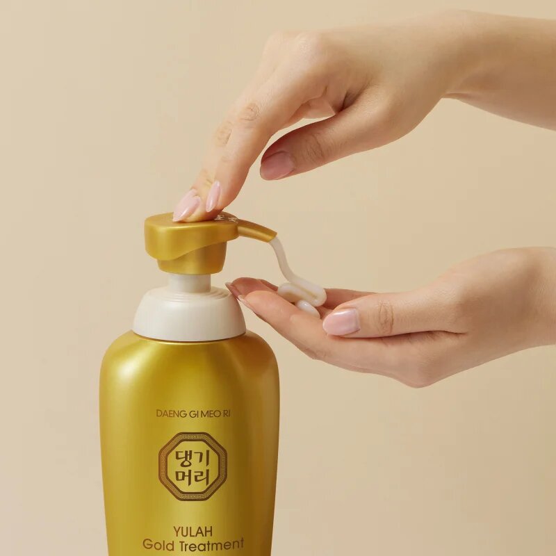 DAENG GI MEO RI Yula Gold Treatment megújító kondicionáló az erős és fénylő hajért 500 ml