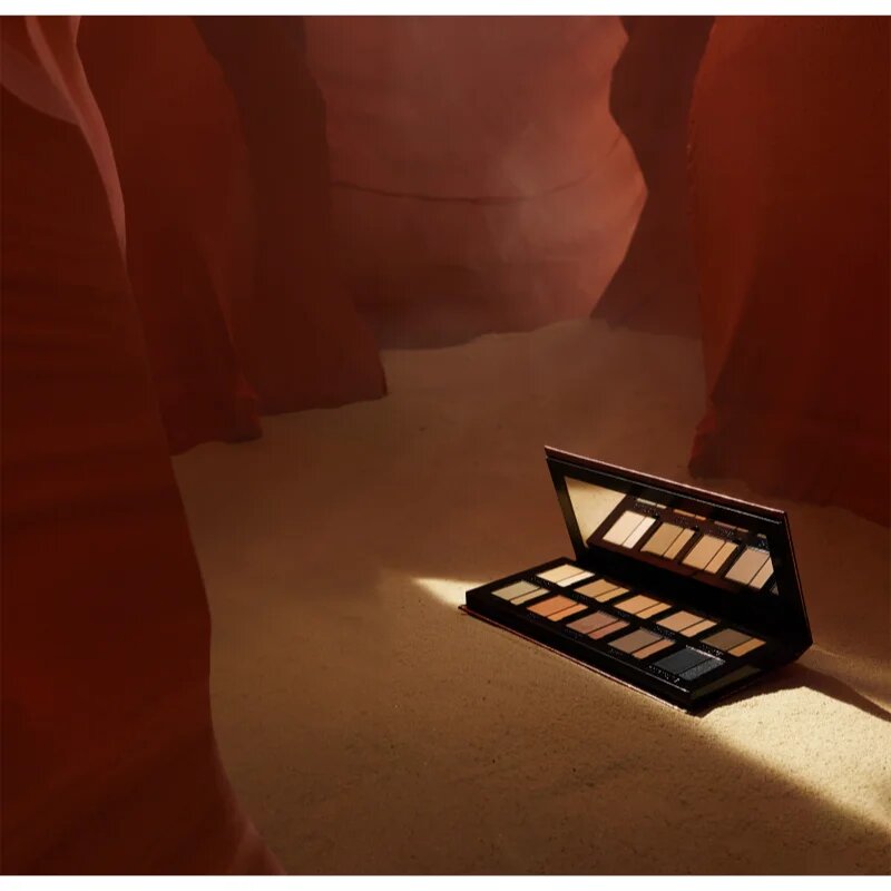 Danessa Myricks Beauty Groundwork multifunkciós arc paletta az arcra árnyalat Defining Neutrals 26 g