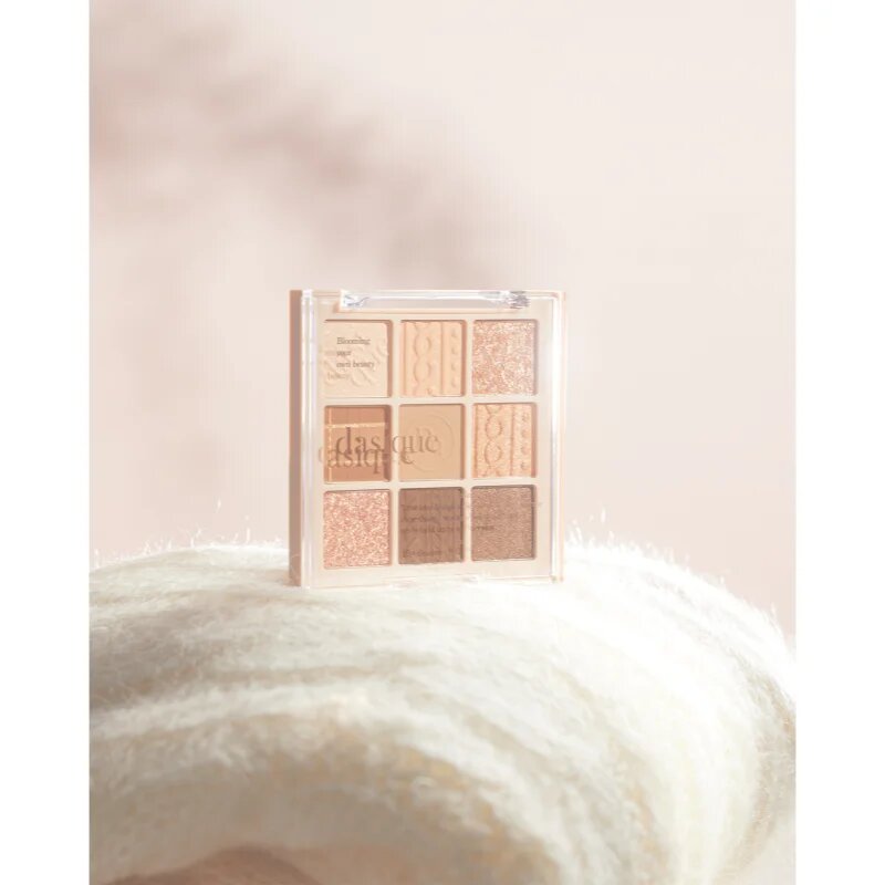 Dasique Eye Shadow Palette szemhéjfesték paletta árnyalat 15 Beige Knit 7 g