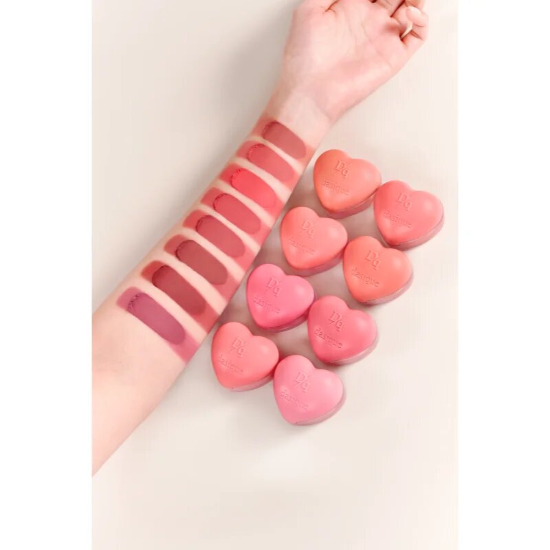 Dasique Souffle Color Pot multifunkcionális smink ajkakra és arcra ecsettel árnyalat 05 Pumpkin Puree 6.5 g
