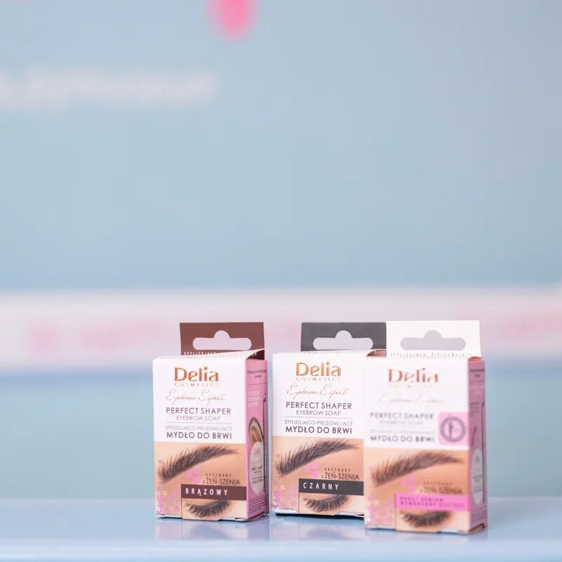 Delia Cosmetics Eyebrow Expert szemöldök rögzítő viasz árnyalat Brown 10 ml