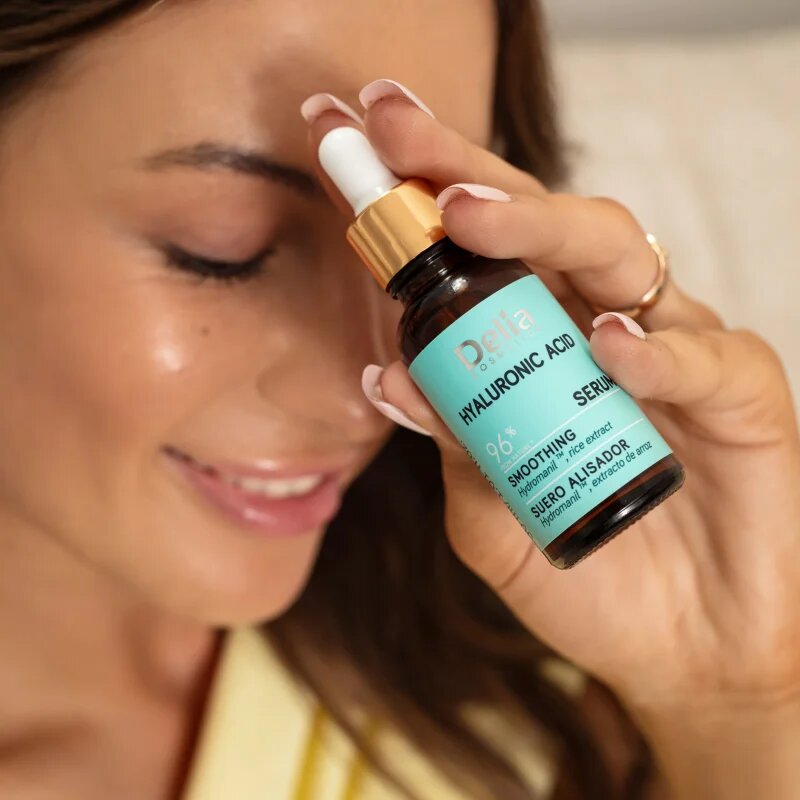 Delia Cosmetics Hyaluronic Acid feszesítő szérum arcra nyakra és dekoltázsra 30 ml